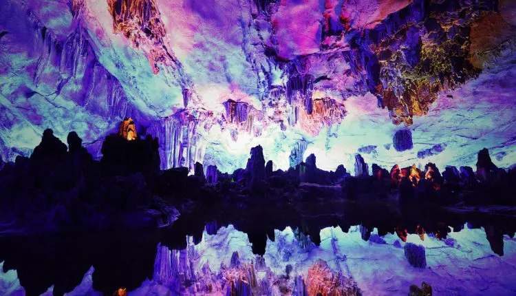 كهف السبع نجوم في الصين