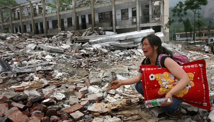 زلزال سيتشوان في الصين