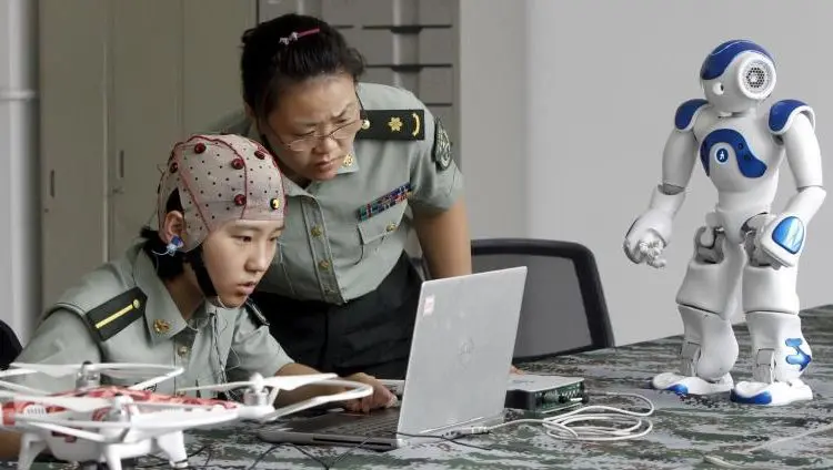 أعمال مستشارة التكنولوجية المساعدة في الصين