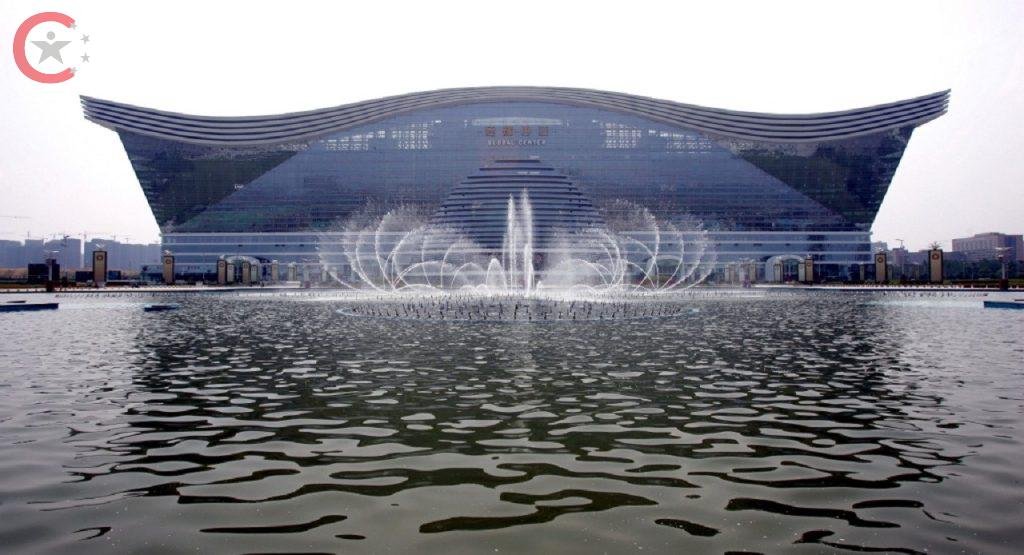 مركز القرن الجديد العالمي من أفضل ٦ مراكز تسوق في الصين