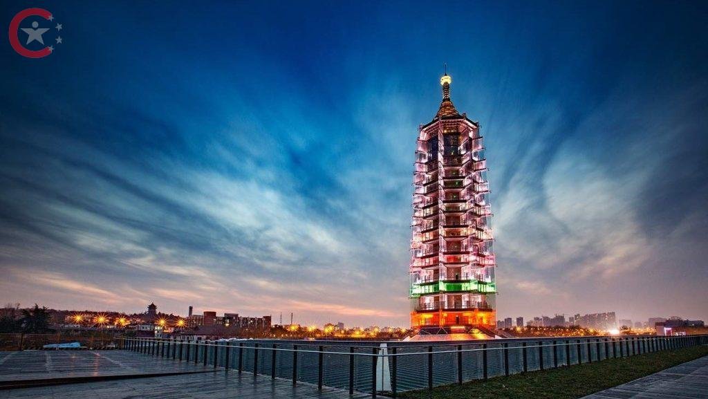 ما هو برج نانجينغ الخزفي في الصين