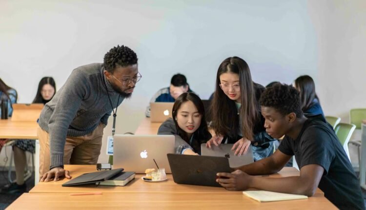 دليل شامل للتقديم إلى الجامعات الصينية في عام 2025